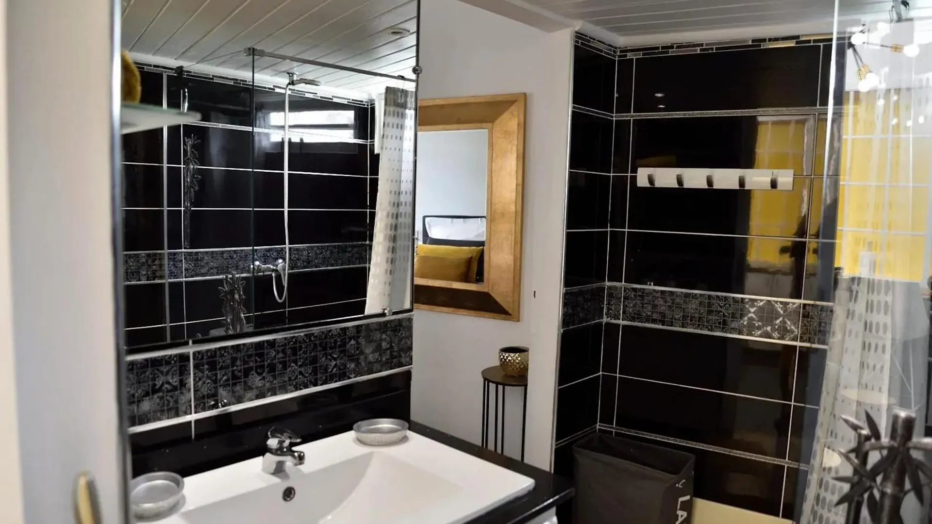 Appartement Charmant Au Gosier Avec Terrasse De 32 M² Le Gosier